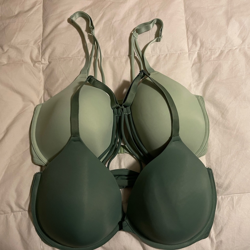 VS Pink - Green Lightly Lined Adjustable Racerback Bras